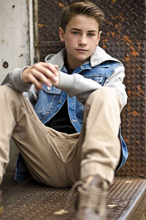 Isaac Kragten Age, Height, Weight, Birthday .